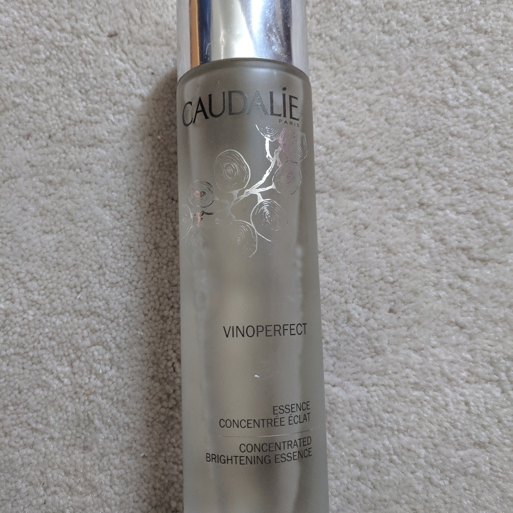 Caudalie Vinoperfect Essence